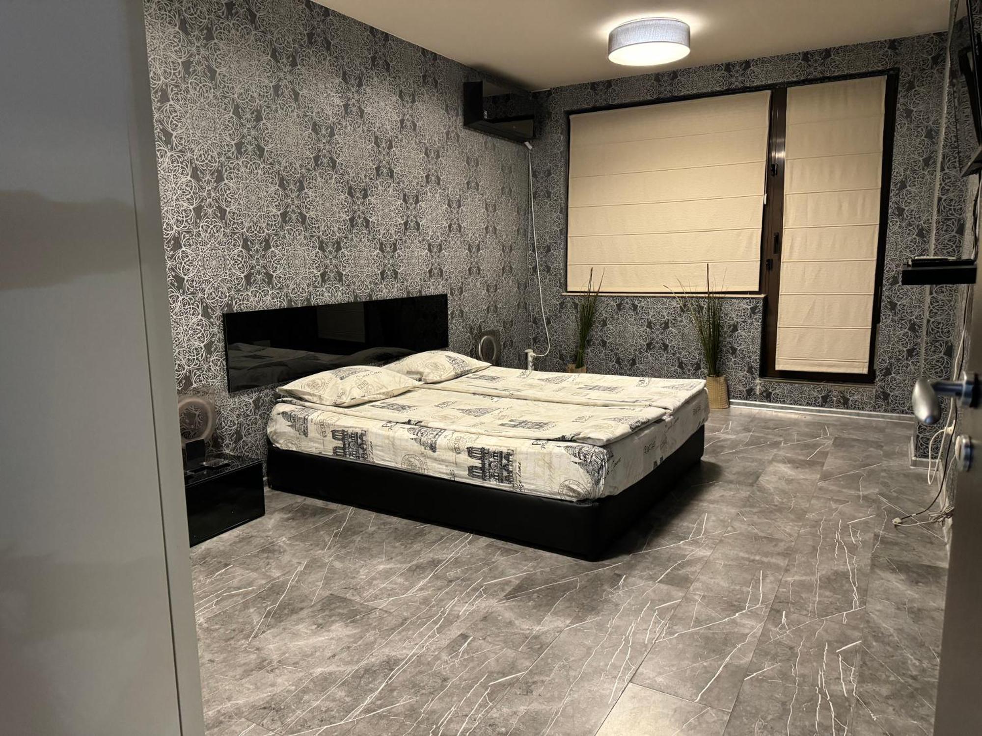 Apartments Las Tres Palmas โซเฟีย ภายนอก รูปภาพ